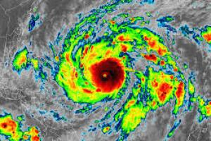 Huracán Eta imagen satélite