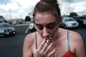 salud crisis opioides testimonios