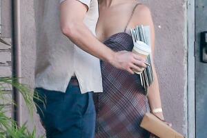 PREMIUM EXC Eiza Gonzalez & Luke Bracey