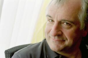 douglas_adams.jpg