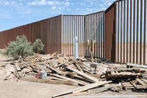 Border 6