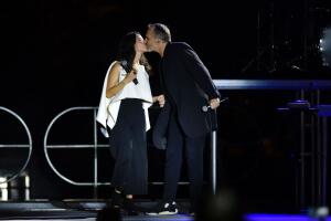 Los besos más polémicos de los famosos