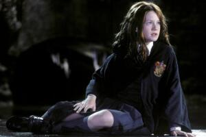 ginny weasley harry potter oficial 2.jpg
