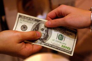 Consejos para ahorrar ante el aumento de las tasas de interés por parte de la Reserva Federal.