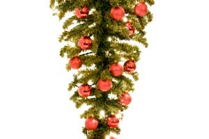 upside-down-xmas-tree.jpg