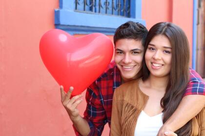 <b>ESCORPIÓN</b>
<br>Materializarás sueños de amor que has tenido con esa persona, sobre todo si es Cáncer, Escorpión, Capricornio y Piscis. Si tu número de nacimiento es el 2, 4 u 8 tu nivel de compatibilidad es alta con 5, 8 y 9.
<br>
<br>