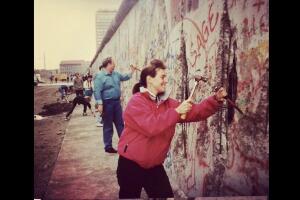 Castor Berlin Wall