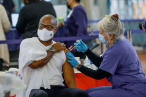 vacuna california.jpg