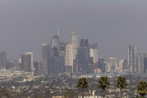 Calidad del aire en Los Ángeles: Alertas vigentes y medidas preventivas
