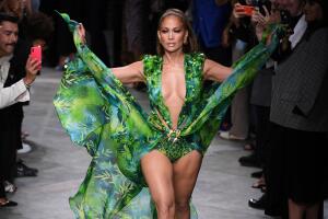 Versace - Runway - Milan Fashion Week S/S 2020