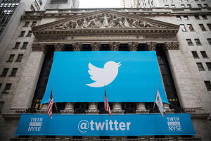 Musk quiere comprar Twitter para, entre otras cosas, sacarla de la bolsa de valores y hacerla una compañía privada.
