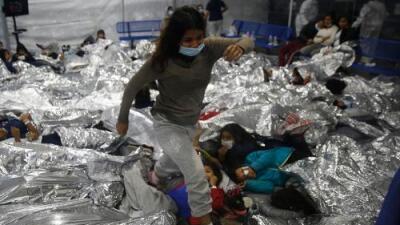 Del sur de Ecuador y con padres en EEUU: lo que se sabe de las dos niñas que fueron arrojadas del muro fronterizo