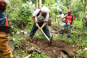 La Red de Enlaces Nacionales se consumó en abril de 2016 con la exhumación de más de diez mil piezas humanas.