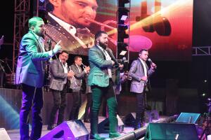 Backstage con El Recodo