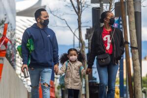 coronavirus familia.jpg