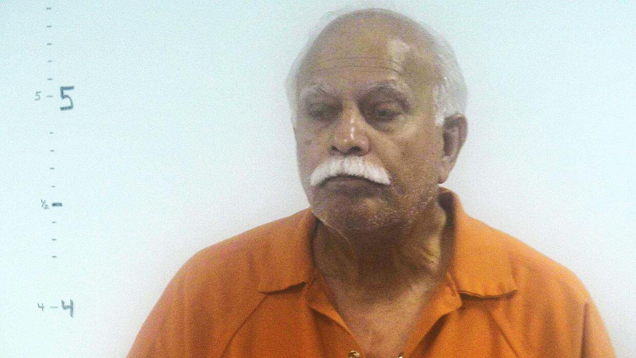 Acusan a ginecólogo de Virginia que "realizó histerectomías sin consentimiento" | Noticias Univision Estados Unidos | Univision