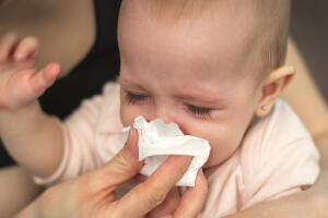 bebe-espirro-resfriado-1218-14000x800.jpg