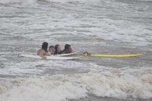 SURFISTAS/SurfistasHouston3.jpg