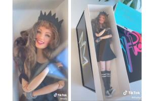 Thalía y su muñeca tipo Barbie inspirada en 'María la del barrio'.jpg