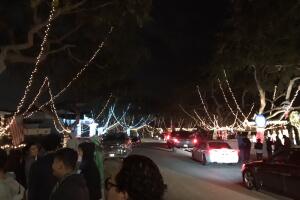 Impresionantes alumbrados navideños en Los Ángeles