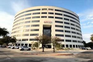 austin isd cierre escuelas plan consolidación planteles afectados texas