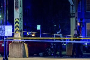 Policía de Chicago investiga una escena donde ocurrió un incidente.