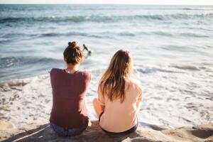 amigas-playa.jpg