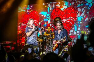 Maná celebró estrella en el Paseo de la Fama con mucho K-LOVE