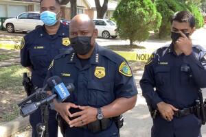 policías conferencia.jpg