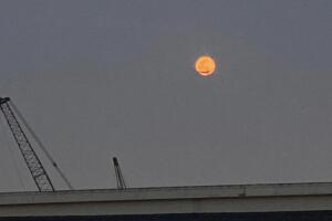 LUNA/SUPERLUNAHOUSTON3.jpg