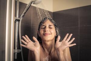 salud bienestar salud es vida duchar