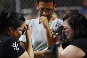 Texas Mall Shooting _ Ataques que han estremecido a Estados Unidos