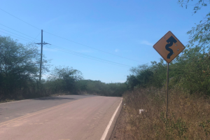 SLIDESHOW LABORATORIO/9 anuncios con balas.png