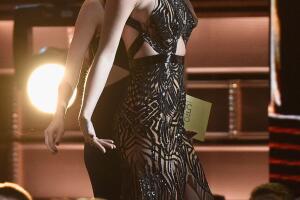 The 50th Annual CMA Awards - Show