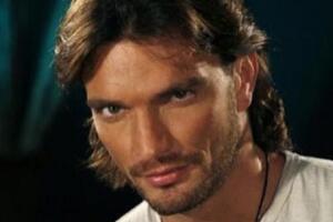 Julián Gil