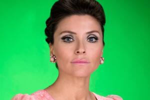 Issabela Camil es 'Esther Millán'
