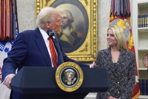 Donald Trump,Pam Bondi