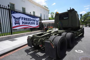 Freedom Haulers camioneros veteranos donald trump