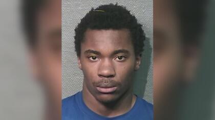 Maurice Turner, de 20 años, se busca por agresión sexual de un menor de 17 años. Mide 5 pies 9 pulgadas de estatura, pesa 164 libras, tiene ojos cafés y cabello negro. Tiene órdenes de arresto adicionales por otros cargos no relacionados.