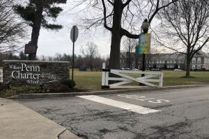 Entrada principal Penn Charter School East Falls Philly 