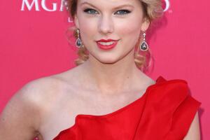 44th Annual Academy Of Country Music Awards - Arrivals