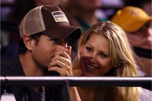 Enrique-Iglesias-y-Anna