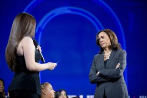 kamala1.jpg