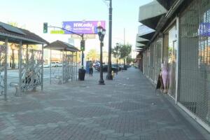 Calles vacías, negocios cerrados y pérdidas millonarias: Los Ángeles a un año de las redadas
