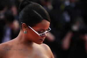 rihanna-tatuaje-clavicula.jpg