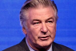 Alec Baldwin se declara no culpable de homicidio involuntario 