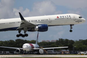 Avión delta
