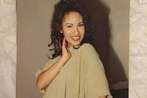 Fotos que seguro no recuerdas de Selena o quizá ni conocías