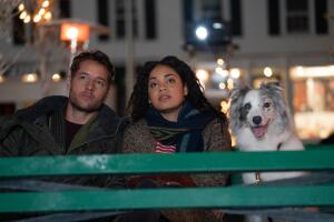 The Noel Diary. (L to R) Justin Hartley as Jake, Barrett Doss as Rachel in The Noel Diary. Cr. KC Bailey Netflix (2).jpg