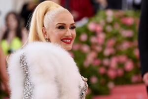 gwen-stefani-met-gala-2019-camp-look-01.jpg